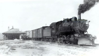 Chisago City Depot & Engine 328