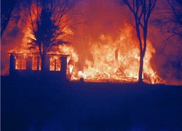 Dahl House fire (2)