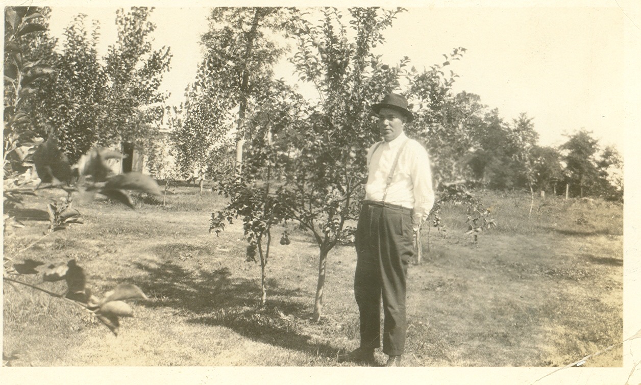 Ferdinand Hawkinson on Ben H farm-so12